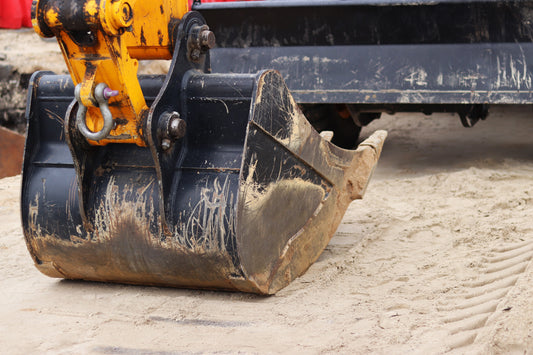 5 Signs It’s Time to Replace Your Excavator Attachment
